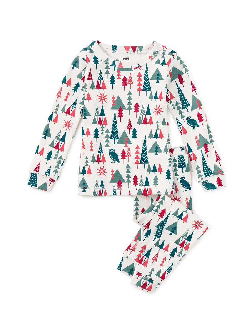 Goodnight Pajama Set in Holiday Woodland Scene - View 2