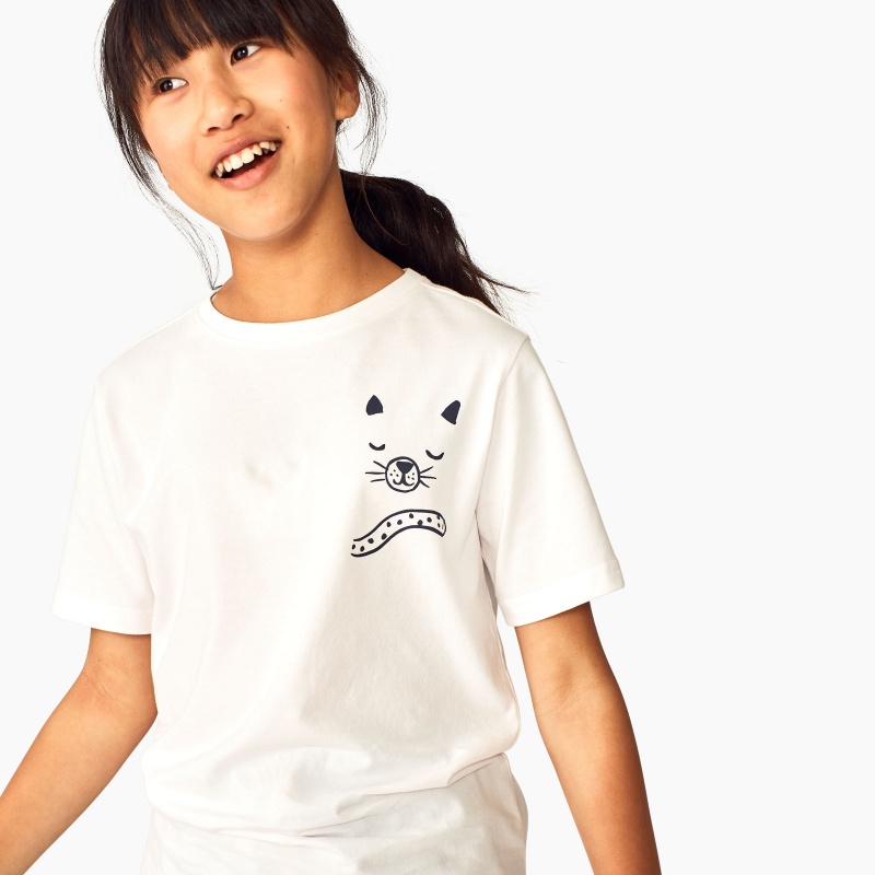 Yin Yang Cat Graphic Tee