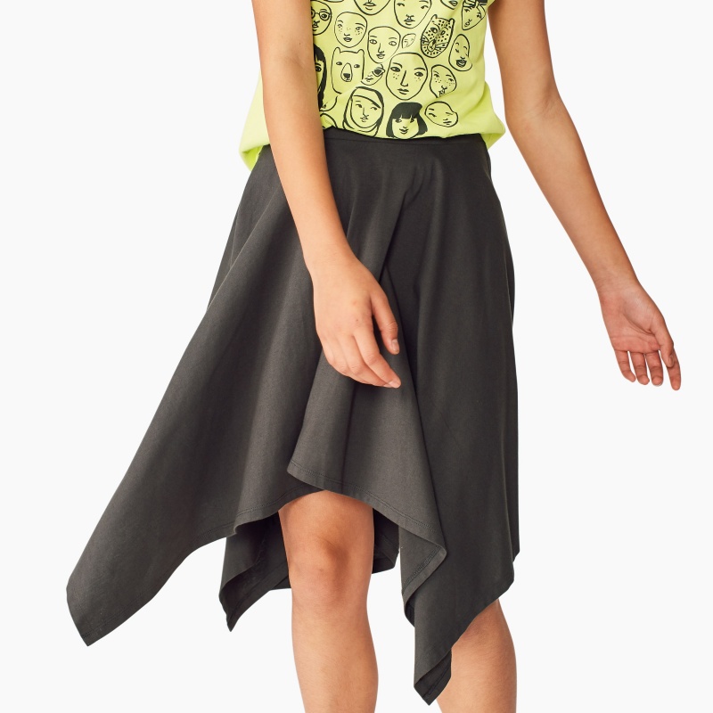 Solid Handkerchief Hem Skirt