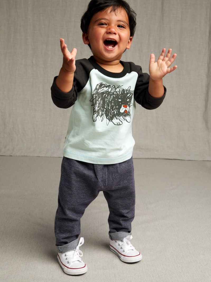 Scribble Dog Graphic Raglan Tee