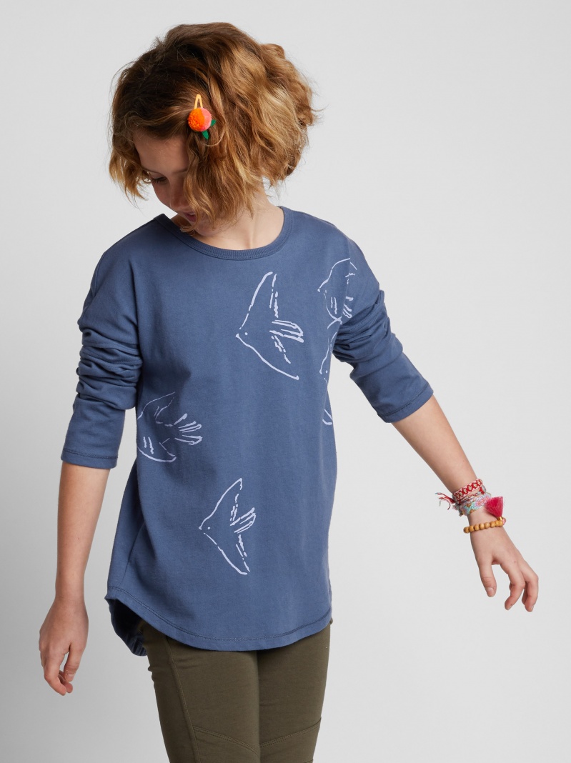 Skyflight Graphic Pintuck Sleeve Top