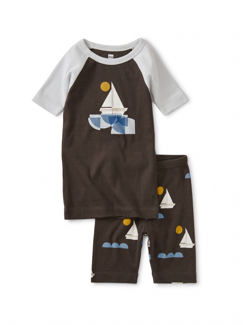 Graphic Shortie Pajamas