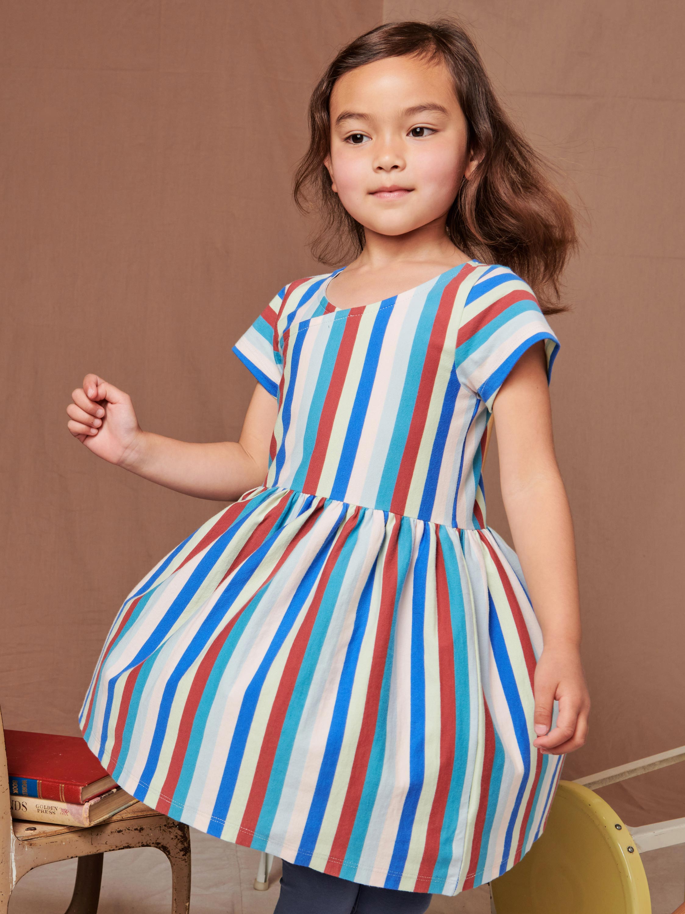 Short Sleeve Wrap Neck Dress | Tea Collection